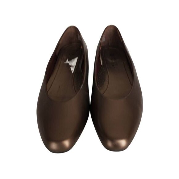 ASHLEY TAYLOR BRONZE FLAT SHOES SZ.8 GUC. - Picture 1 of 6